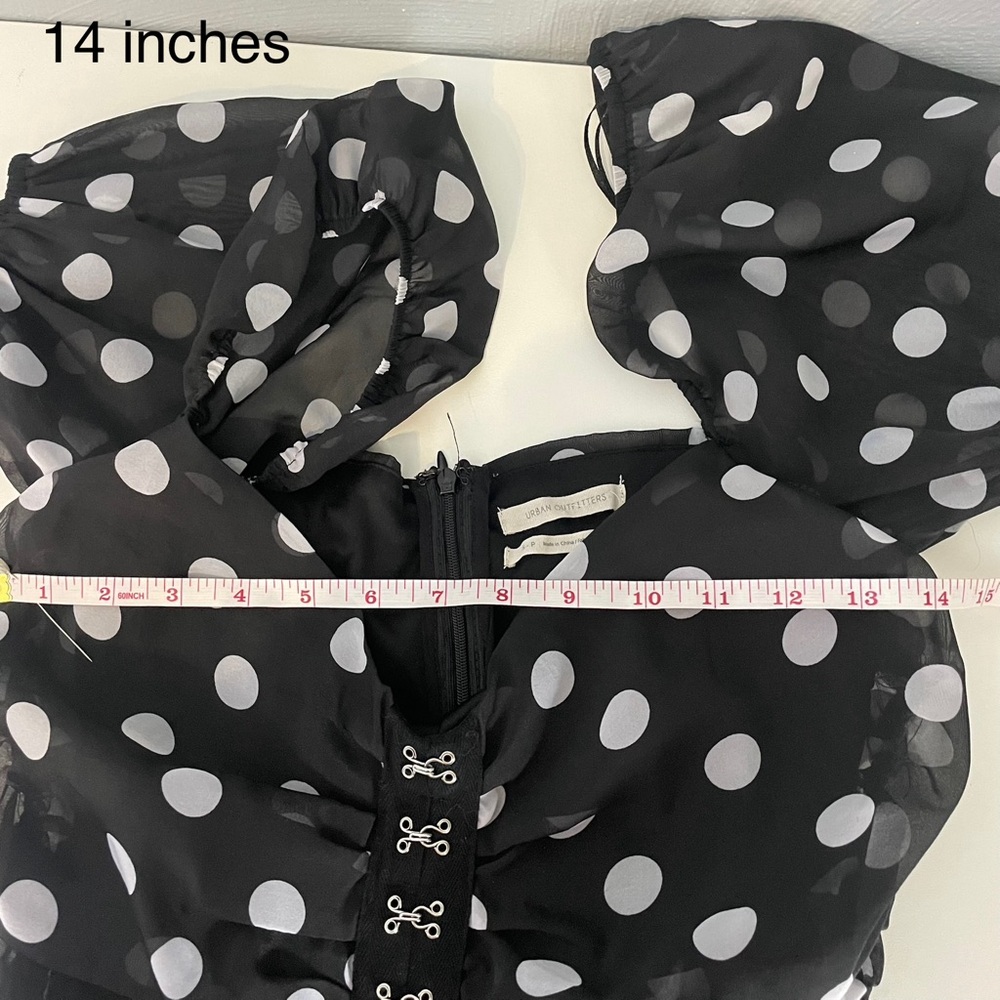 Urban Outfitters black and white polka dot ruched corset dress with puff sleeves - Picture 6 of 11